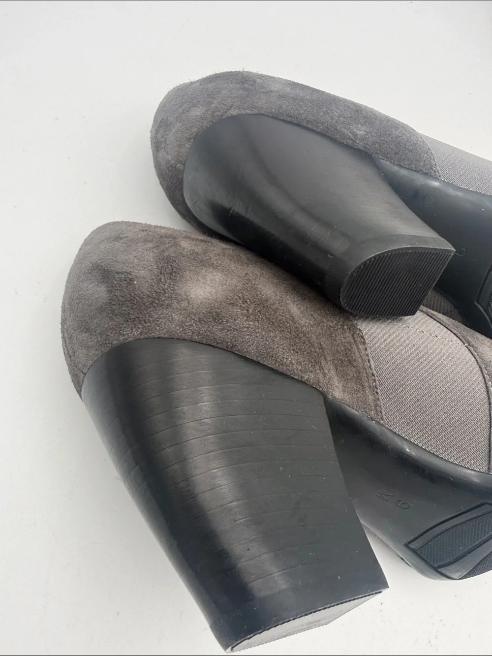 Vaneli Women’s Suede Ankle Booties Dark Gray women 9M casual office fall winter